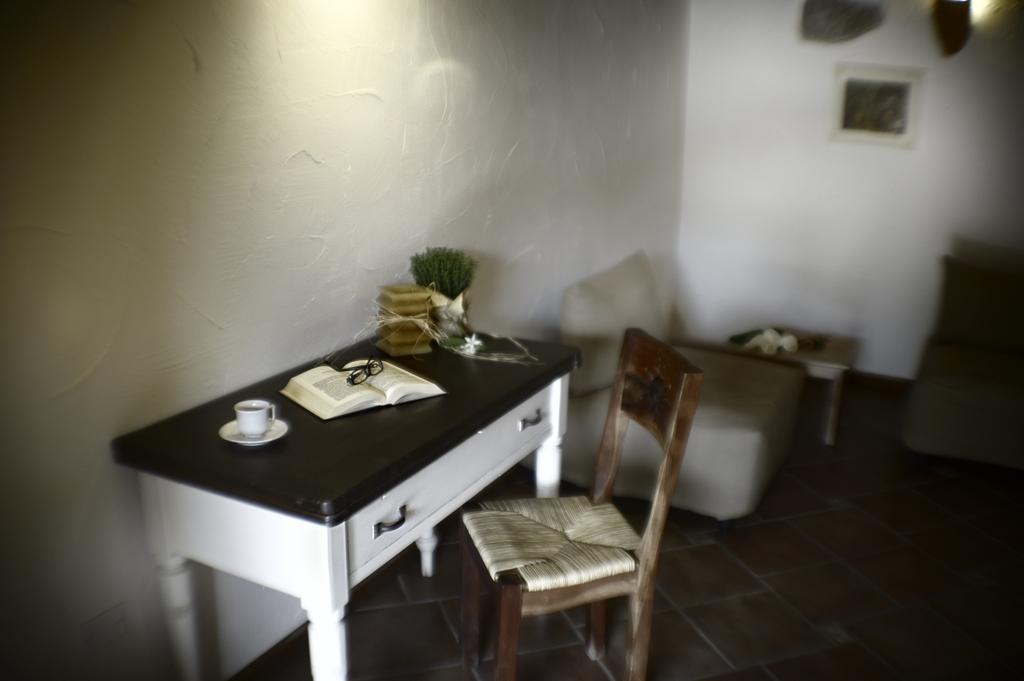 Bed and Breakfast Il Giardino Degli Aranci Mores Номер фото